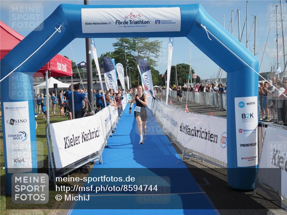17.08.2025 - KN Förde Triathlon 2025 MichiJ http://msf.ph/oto/8594744 17.08.2025 10:38:41 Laufen 215 meine-sportfotos.de