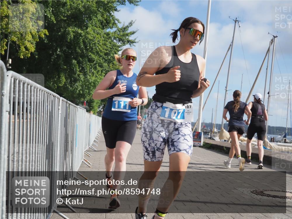 17.08.2025 - KN Förde Triathlon 2025 KatJ http://msf.ph/oto/8594748 17.08.2025 10:23:00 Laufen 107, 111, 118, 145, 249 meine-sportfotos.de