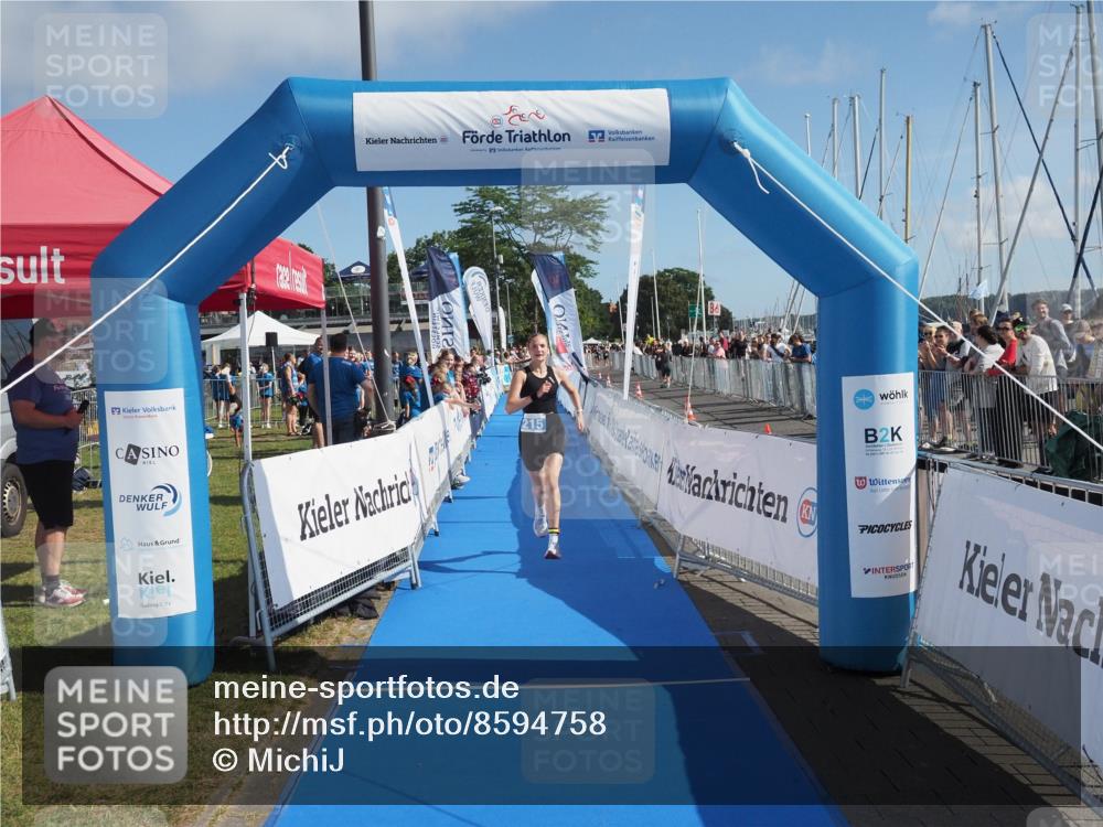 17.08.2025 - KN Förde Triathlon 2025 MichiJ http://msf.ph/oto/8594758 17.08.2025 10:38:41 Laufen 215 meine-sportfotos.de