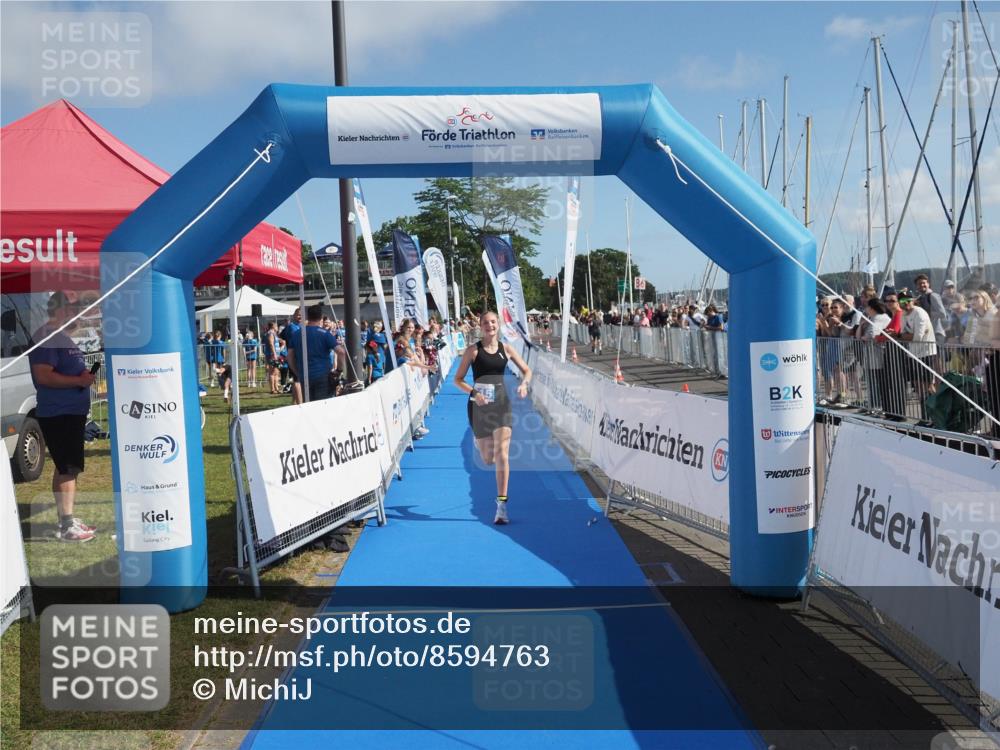 17.08.2025 - KN Förde Triathlon 2025 MichiJ http://msf.ph/oto/8594763 17.08.2025 10:38:41 Laufen 215 meine-sportfotos.de