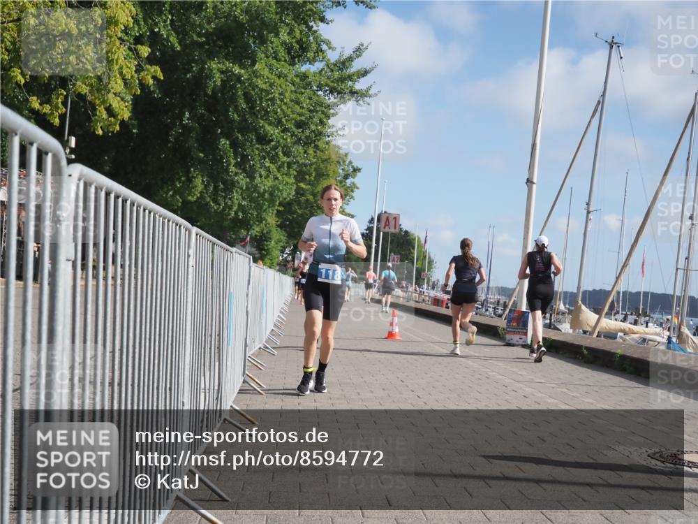 17.08.2025 - KN Förde Triathlon 2025 KatJ http://msf.ph/oto/8594772 17.08.2025 10:23:01 Laufen 107, 111, 118, 145, 249 meine-sportfotos.de