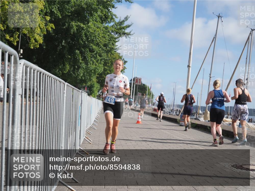 17.08.2025 - KN Förde Triathlon 2025 KatJ http://msf.ph/oto/8594838 17.08.2025 10:23:05 Laufen 118, 249 meine-sportfotos.de