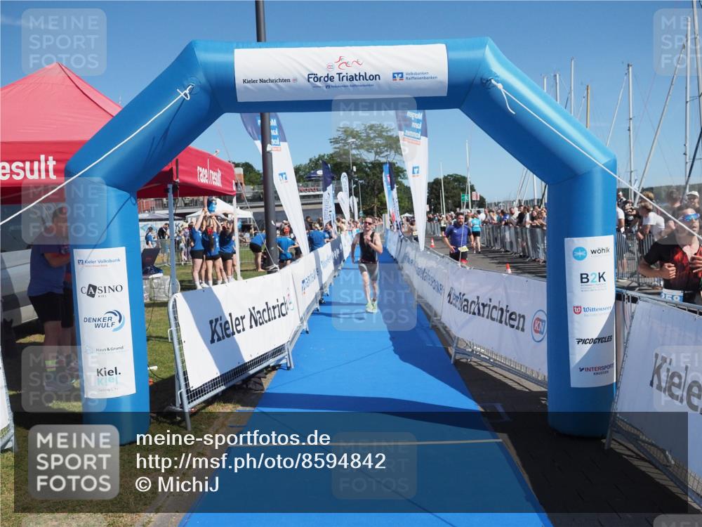 17.08.2025 - KN Förde Triathlon 2025 MichiJ http://msf.ph/oto/8594842 17.08.2025 12:03:35 Laufen 296 meine-sportfotos.de