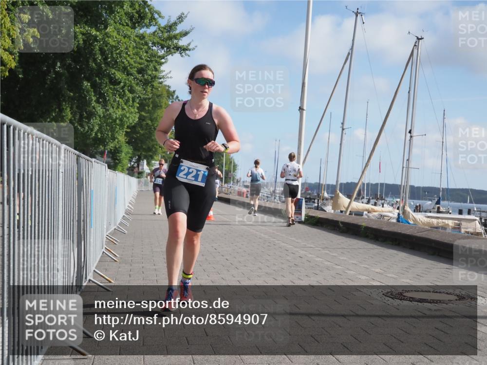 17.08.2025 - KN Förde Triathlon 2025 KatJ http://msf.ph/oto/8594907 17.08.2025 10:23:15 Laufen 164, 221 meine-sportfotos.de