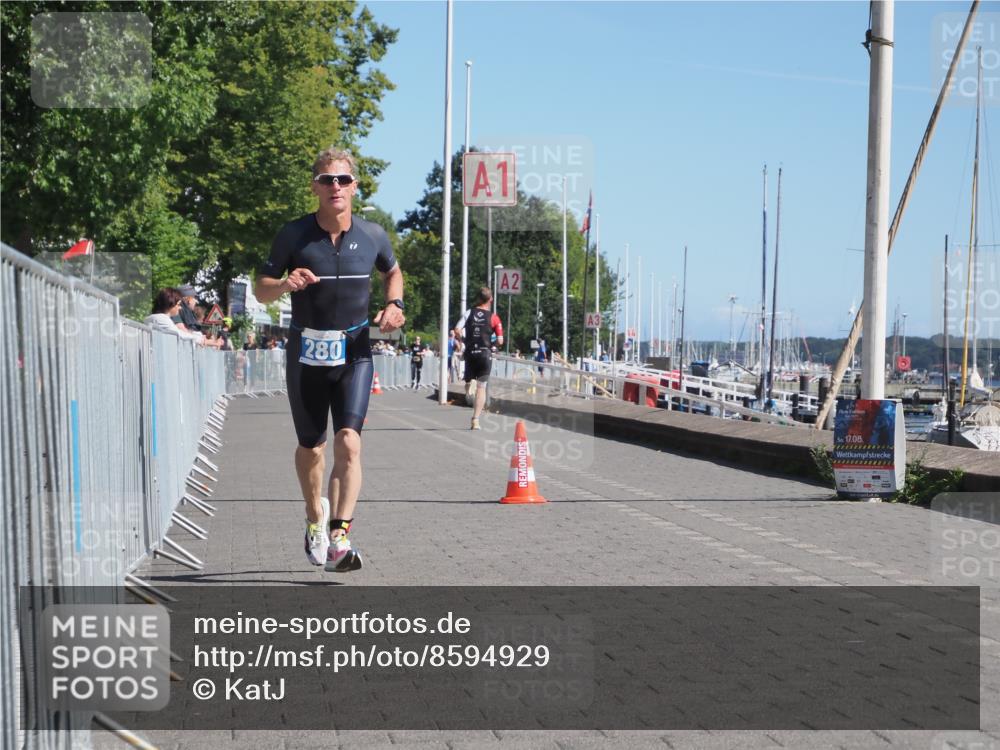 17.08.2025 - KN Förde Triathlon 2025 KatJ http://msf.ph/oto/8594929 17.08.2025 11:42:04 Laufen 280 meine-sportfotos.de