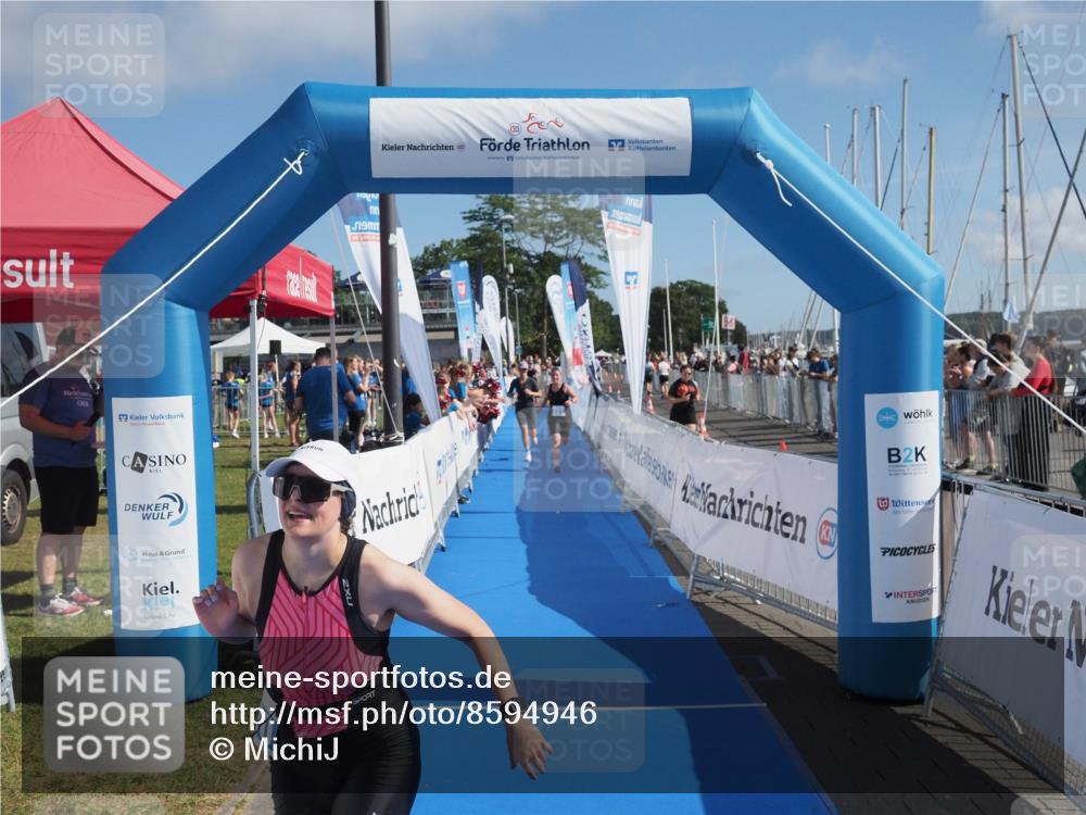 17.08.2025 - KN Förde Triathlon 2025 MichiJ http://msf.ph/oto/8594946 17.08.2025 10:39:04 Laufen 120, 223, 254 meine-sportfotos.de