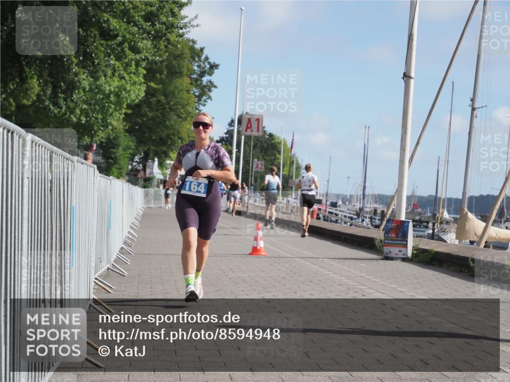 17.08.2025 - KN Förde Triathlon 2025 KatJ http://msf.ph/oto/8594948 17.08.2025 10:23:20 Laufen 164 meine-sportfotos.de