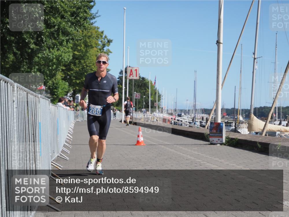 17.08.2025 - KN Förde Triathlon 2025 KatJ http://msf.ph/oto/8594949 17.08.2025 11:42:05 Laufen 280 meine-sportfotos.de