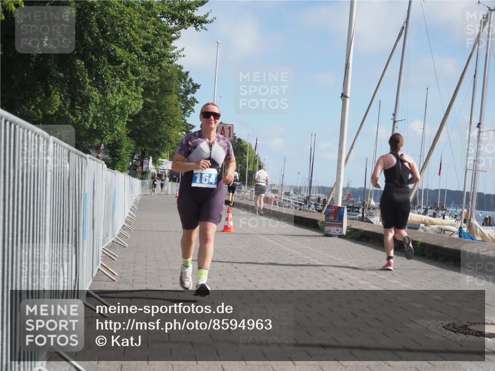 17.08.2025 - KN Förde Triathlon 2025 KatJ http://msf.ph/oto/8594963 17.08.2025 10:23:21 Laufen 164 meine-sportfotos.de
