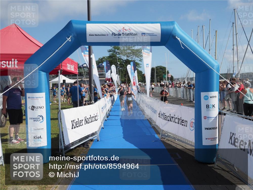17.08.2025 - KN Förde Triathlon 2025 MichiJ http://msf.ph/oto/8594964 17.08.2025 10:39:04 Laufen 120, 223, 254 meine-sportfotos.de