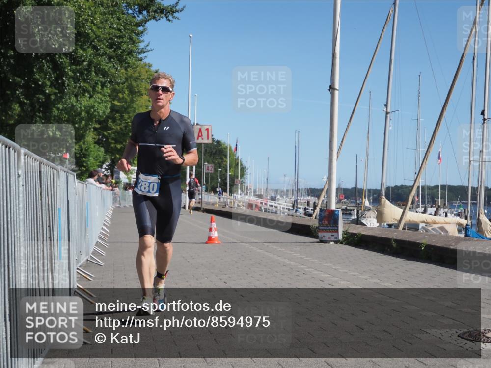 17.08.2025 - KN Förde Triathlon 2025 KatJ http://msf.ph/oto/8594975 17.08.2025 11:42:06 Laufen 280 meine-sportfotos.de