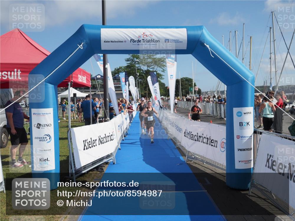 17.08.2025 - KN Förde Triathlon 2025 MichiJ http://msf.ph/oto/8594987 17.08.2025 10:39:05 Laufen 120, 223, 254 meine-sportfotos.de