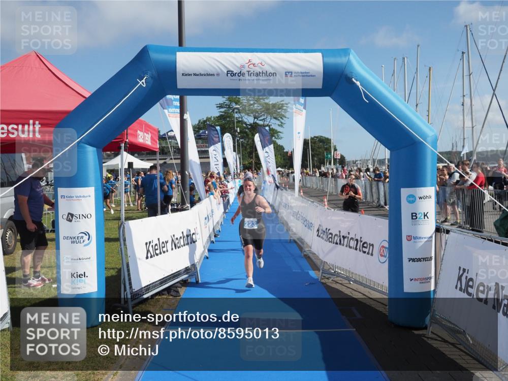 17.08.2025 - KN Förde Triathlon 2025 MichiJ http://msf.ph/oto/8595013 17.08.2025 10:39:06 Laufen 120, 223, 254 meine-sportfotos.de