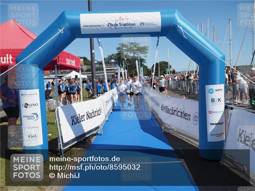 17.08.2025 - KN Förde Triathlon 2025 MichiJ http://msf.ph/oto/8595032 17.08.2025 12:03:57 Laufen 608 meine-sportfotos.de