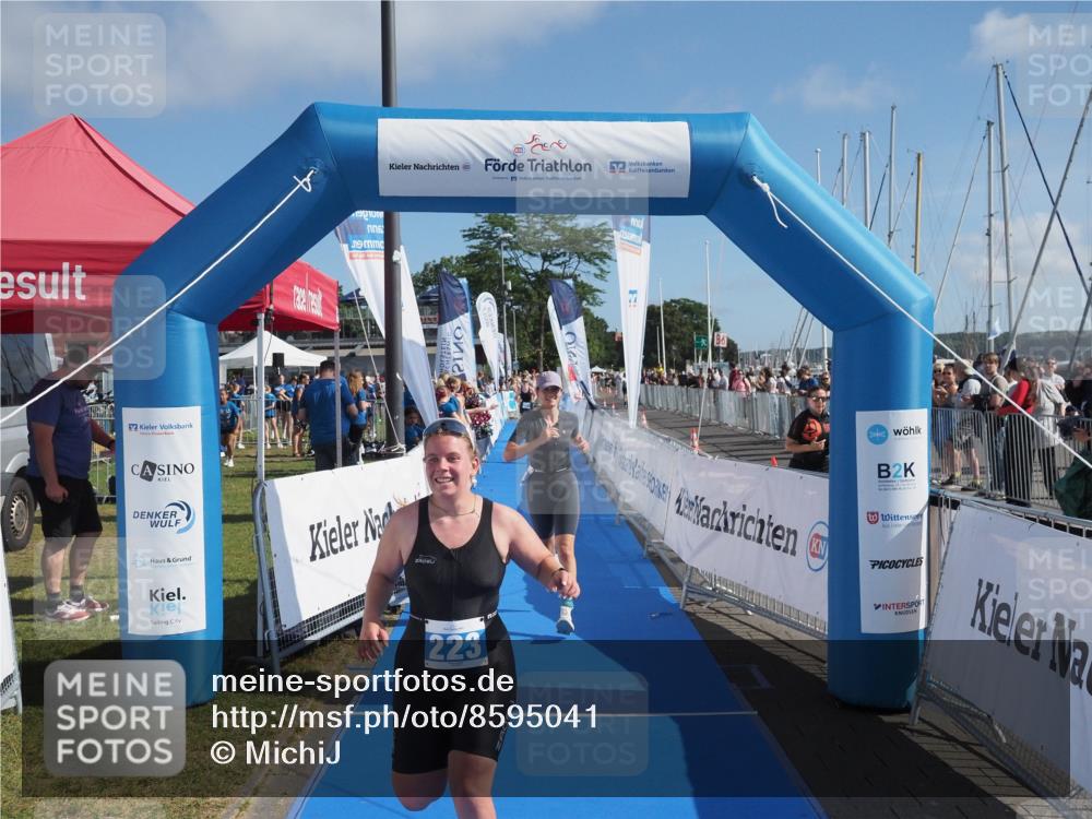 17.08.2025 - KN Förde Triathlon 2025 MichiJ http://msf.ph/oto/8595041 17.08.2025 10:39:07 Laufen 120, 223, 254 meine-sportfotos.de