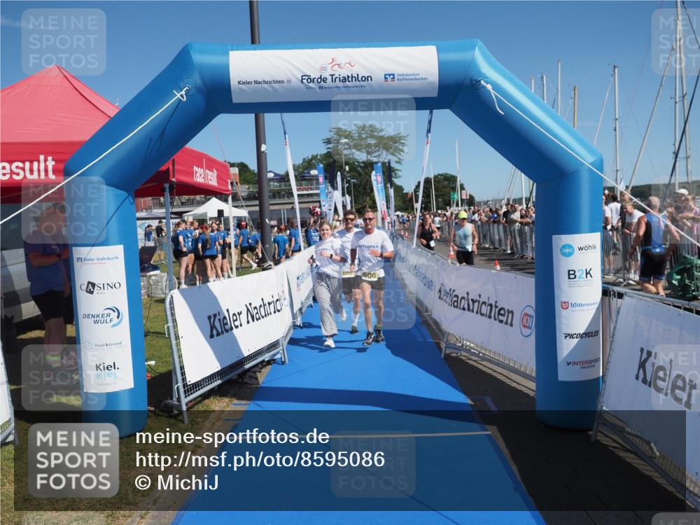 17.08.2025 - KN Förde Triathlon 2025 MichiJ http://msf.ph/oto/8595086 17.08.2025 12:03:58 Laufen 608 meine-sportfotos.de