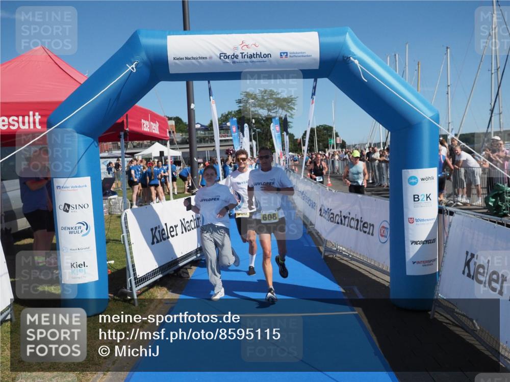 17.08.2025 - KN Förde Triathlon 2025 MichiJ http://msf.ph/oto/8595115 17.08.2025 12:03:59 Laufen 307, 608 meine-sportfotos.de