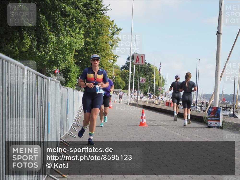 17.08.2025 - KN Förde Triathlon 2025 KatJ http://msf.ph/oto/8595123 17.08.2025 10:23:53 Laufen 138, 181 meine-sportfotos.de
