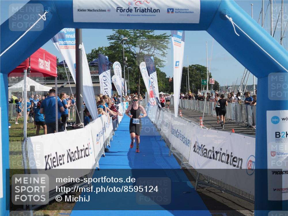 17.08.2025 - KN Förde Triathlon 2025 MichiJ http://msf.ph/oto/8595124 17.08.2025 10:39:13 Laufen 221, 254 meine-sportfotos.de