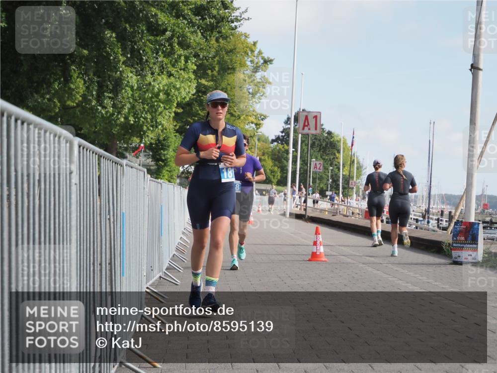 17.08.2025 - KN Förde Triathlon 2025 KatJ http://msf.ph/oto/8595139 17.08.2025 10:23:54 Laufen 138, 181 meine-sportfotos.de