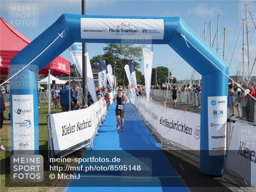 17.08.2025 - KN Förde Triathlon 2025 MichiJ http://msf.ph/oto/8595148 17.08.2025 10:39:14 Laufen 221 meine-sportfotos.de