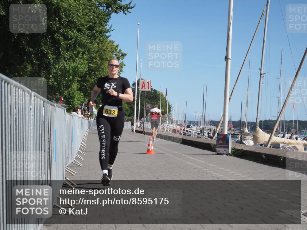 17.08.2025 - KN Förde Triathlon 2025 KatJ http://msf.ph/oto/8595175 17.08.2025 11:42:38 Laufen 633 meine-sportfotos.de