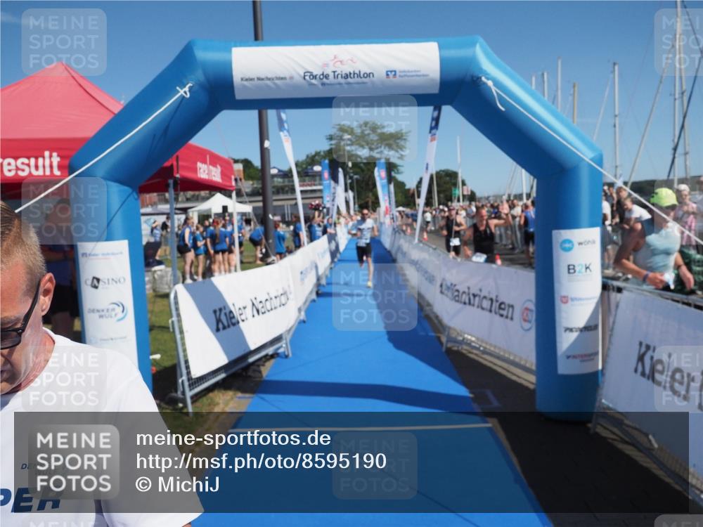 17.08.2025 - KN Förde Triathlon 2025 MichiJ http://msf.ph/oto/8595190 17.08.2025 12:04:01 Laufen 307, 608 meine-sportfotos.de