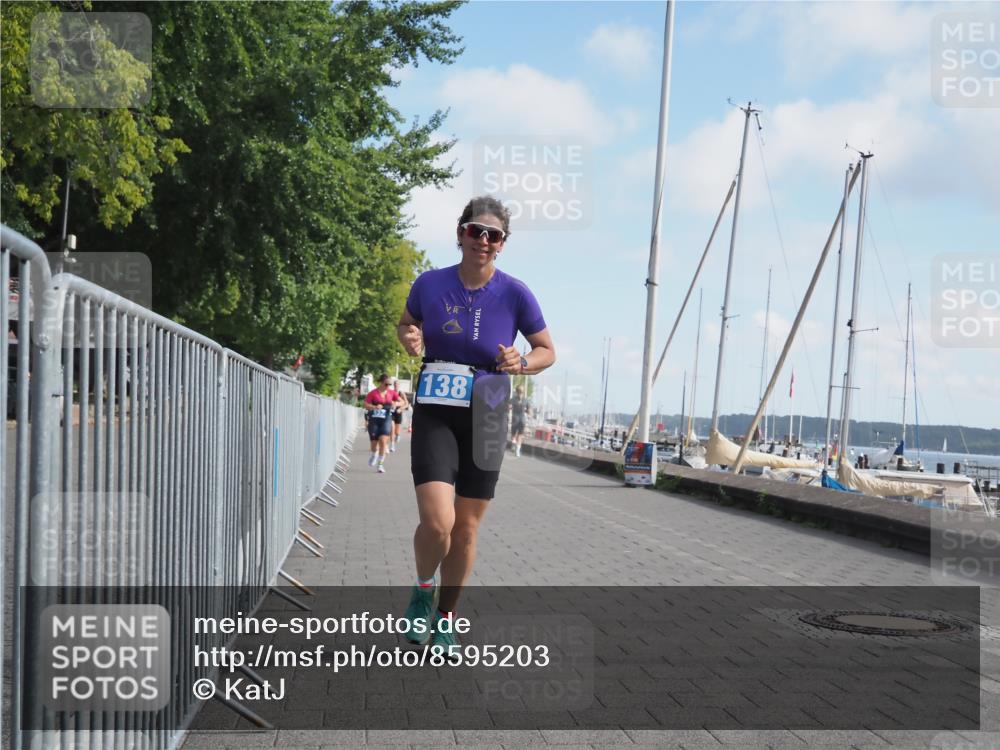 17.08.2025 - KN Förde Triathlon 2025 KatJ http://msf.ph/oto/8595203 17.08.2025 10:23:58 Laufen 137, 138, 181, 215 meine-sportfotos.de