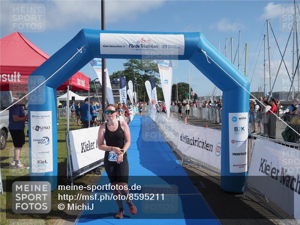 17.08.2025 - KN Förde Triathlon 2025 MichiJ http://msf.ph/oto/8595211 17.08.2025 10:39:16 Laufen 221 meine-sportfotos.de