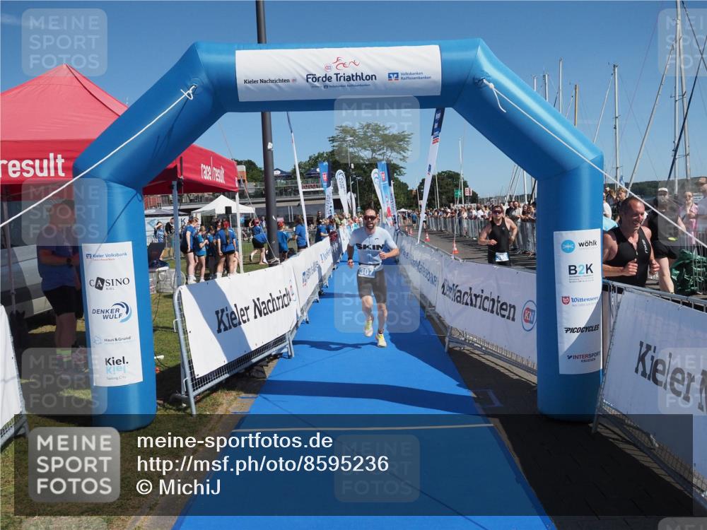 17.08.2025 - KN Förde Triathlon 2025 MichiJ http://msf.ph/oto/8595236 17.08.2025 12:04:03 Laufen 307, 608 meine-sportfotos.de