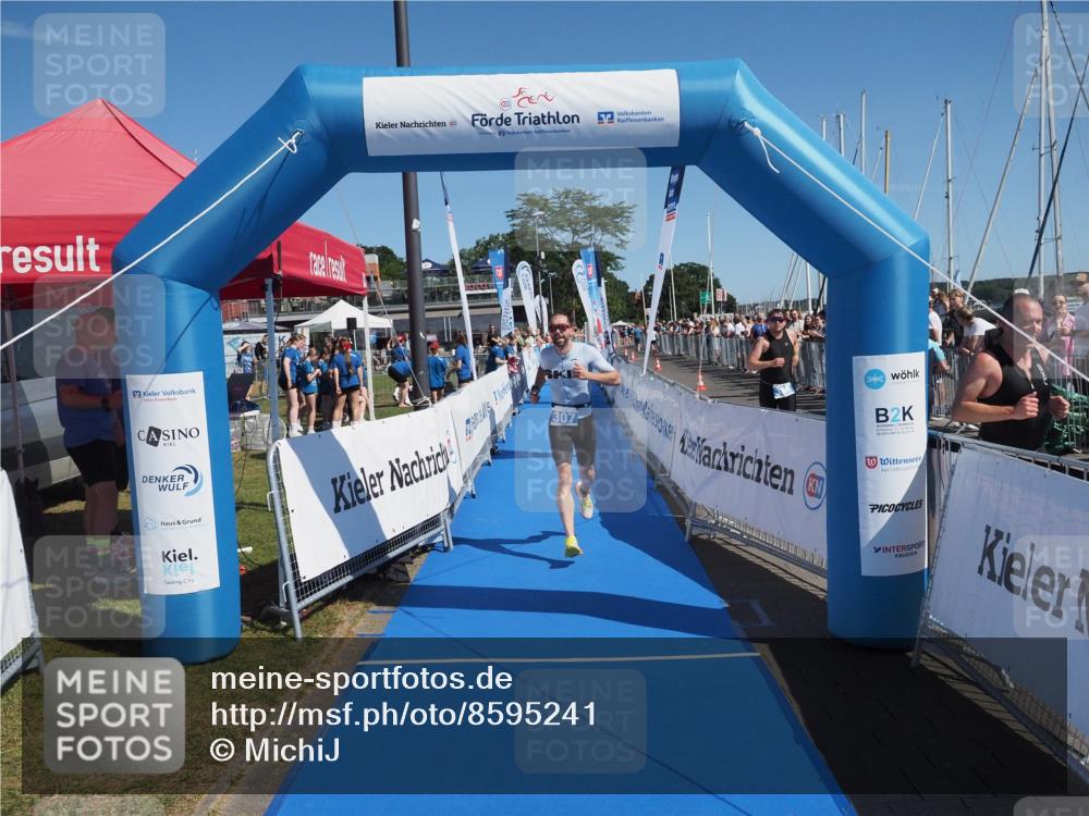 17.08.2025 - KN Förde Triathlon 2025 MichiJ http://msf.ph/oto/8595241 17.08.2025 12:04:03 Laufen 307, 608 meine-sportfotos.de