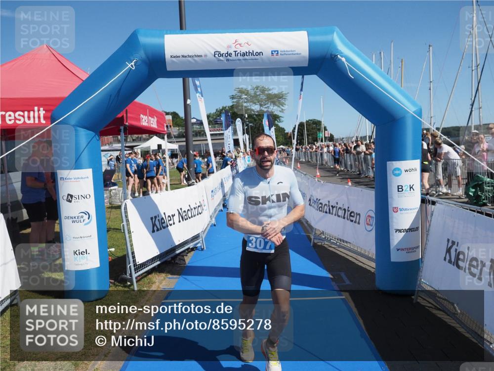 17.08.2025 - KN Förde Triathlon 2025 MichiJ http://msf.ph/oto/8595278 17.08.2025 12:04:04 Laufen 307, 608 meine-sportfotos.de