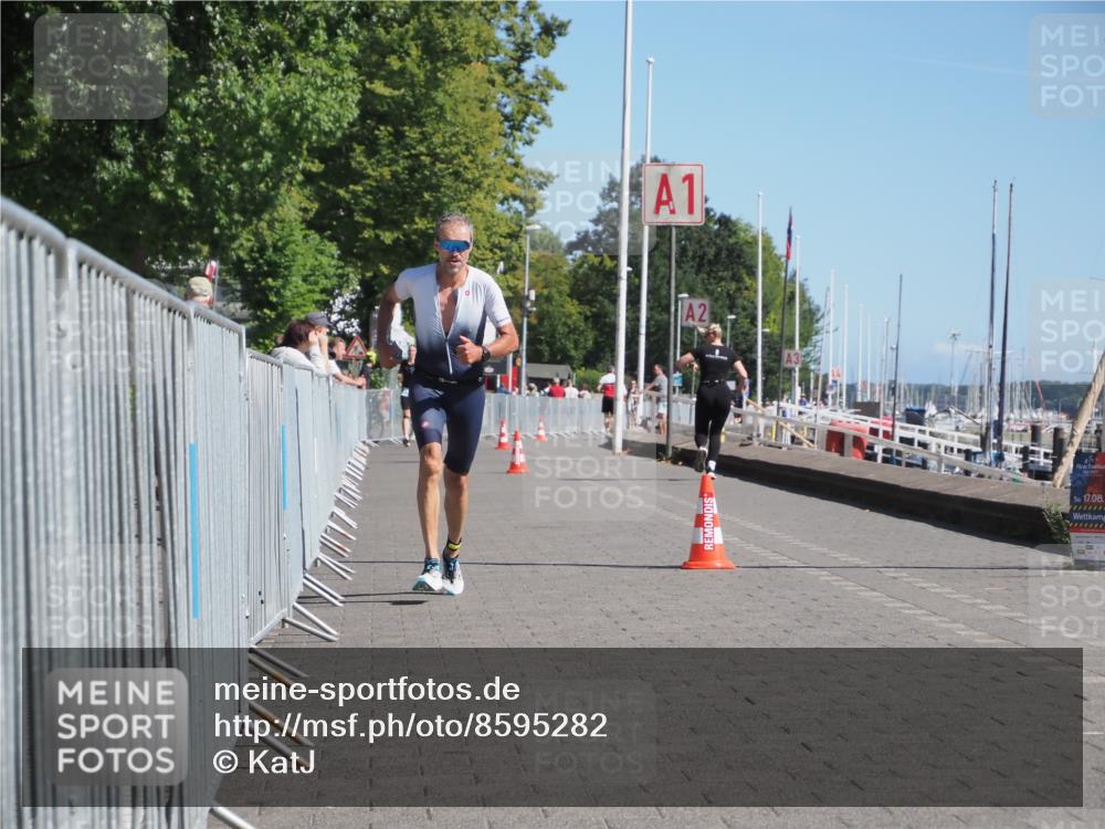 17.08.2025 - KN Förde Triathlon 2025 KatJ http://msf.ph/oto/8595282 17.08.2025 11:42:55 Laufen 274 meine-sportfotos.de