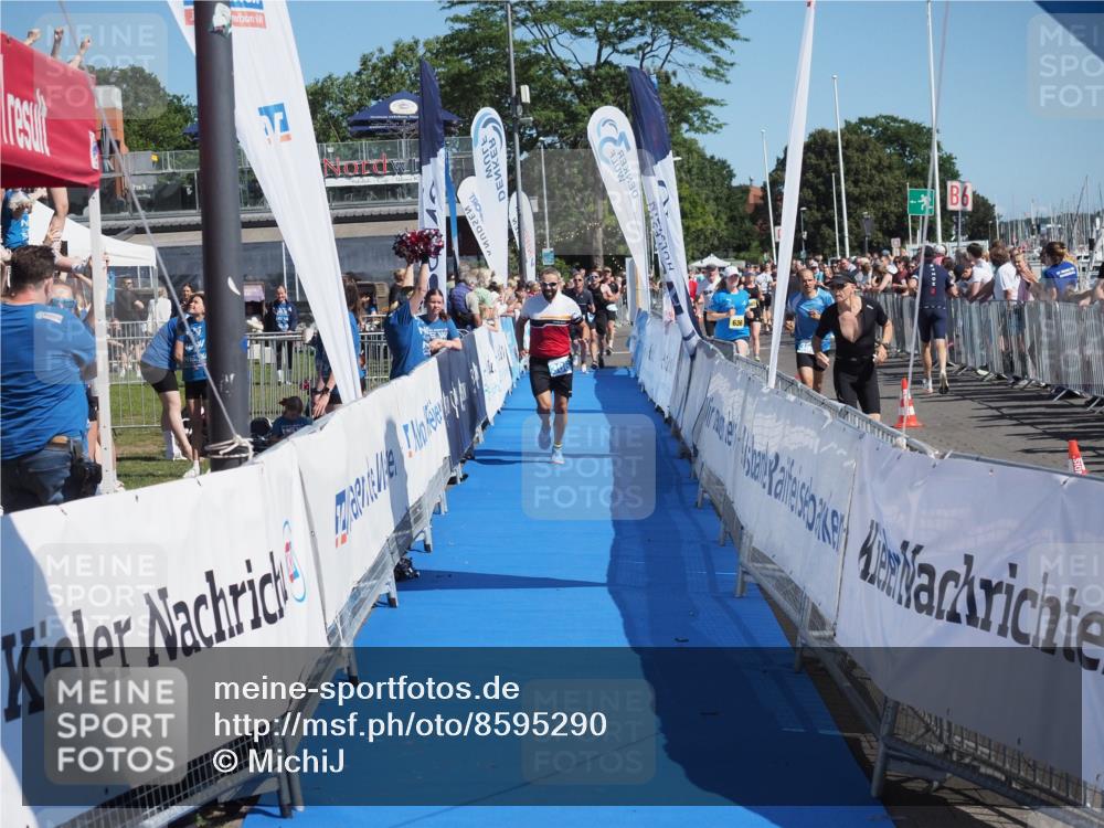 17.08.2025 - KN Förde Triathlon 2025 MichiJ http://msf.ph/oto/8595290 17.08.2025 12:04:29 Laufen 306 meine-sportfotos.de