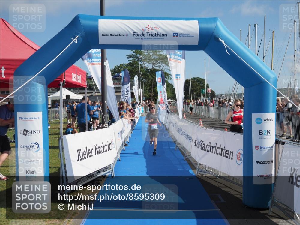 17.08.2025 - KN Förde Triathlon 2025 MichiJ http://msf.ph/oto/8595309 17.08.2025 10:39:23 Laufen 210 meine-sportfotos.de