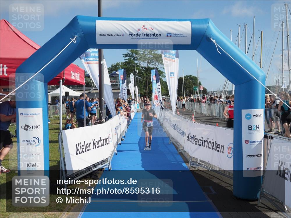 17.08.2025 - KN Förde Triathlon 2025 MichiJ http://msf.ph/oto/8595316 17.08.2025 10:39:23 Laufen 210 meine-sportfotos.de