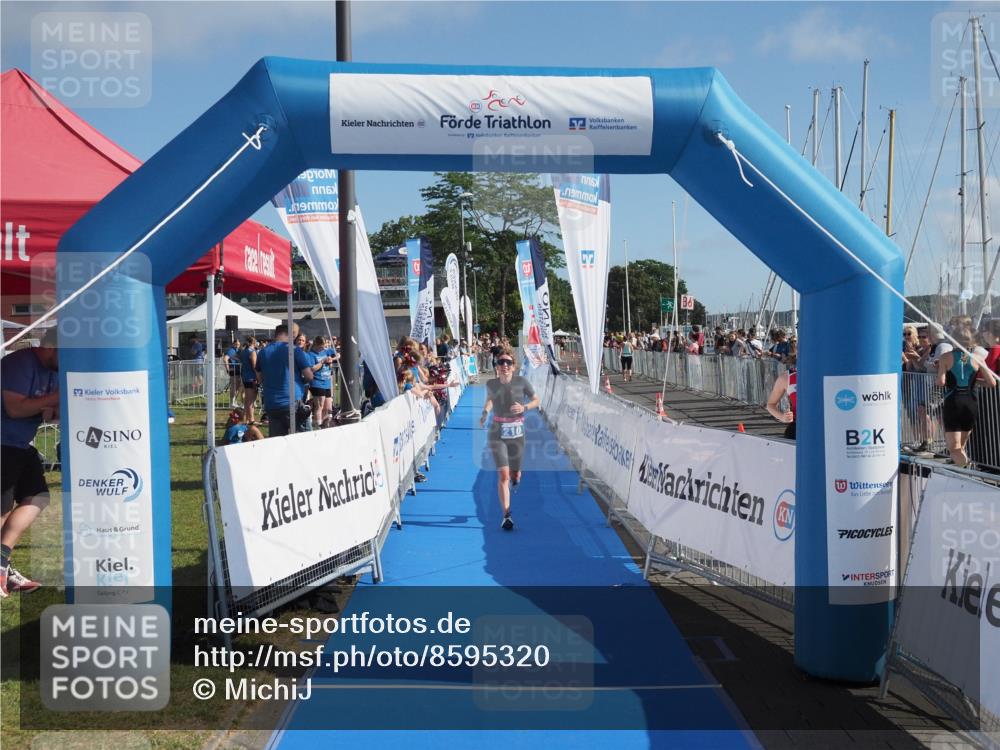 17.08.2025 - KN Förde Triathlon 2025 MichiJ http://msf.ph/oto/8595320 17.08.2025 10:39:24 Laufen 210 meine-sportfotos.de