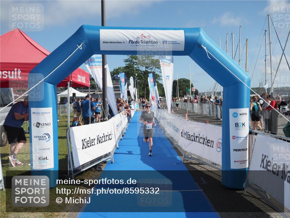 17.08.2025 - KN Förde Triathlon 2025 MichiJ http://msf.ph/oto/8595332 17.08.2025 10:39:24 Laufen 210 meine-sportfotos.de
