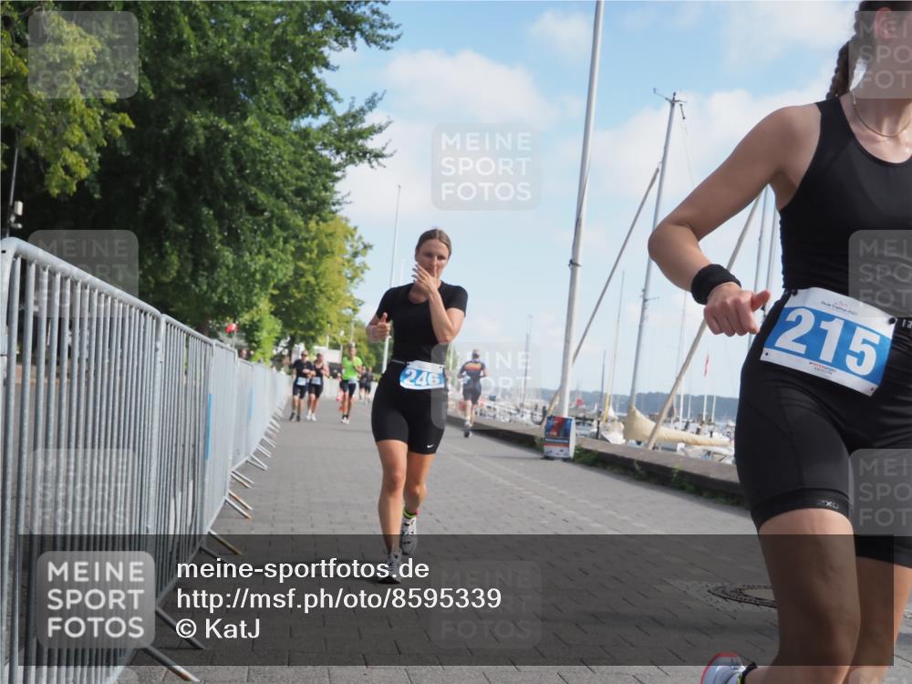 17.08.2025 - KN Förde Triathlon 2025 KatJ http://msf.ph/oto/8595339 17.08.2025 10:24:08 Laufen 187, 190, 215, 223, 246 meine-sportfotos.de