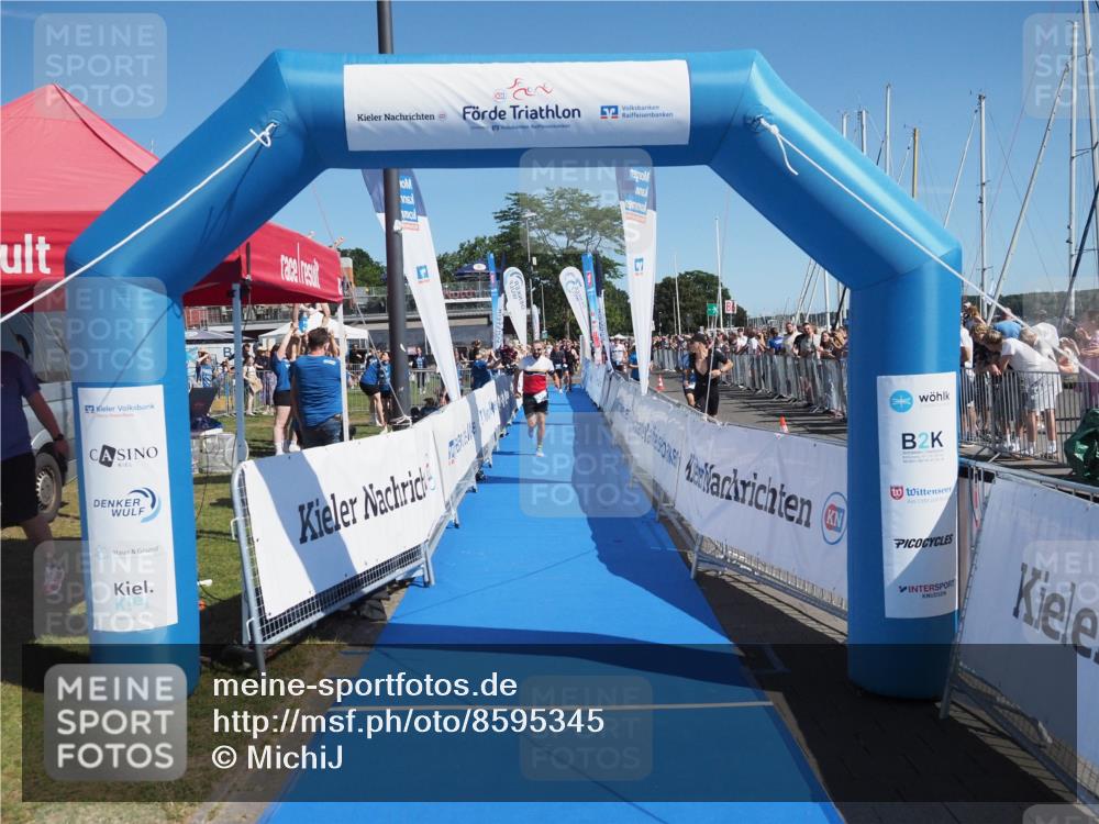 17.08.2025 - KN Förde Triathlon 2025 MichiJ http://msf.ph/oto/8595345 17.08.2025 12:04:30 Laufen 306 meine-sportfotos.de
