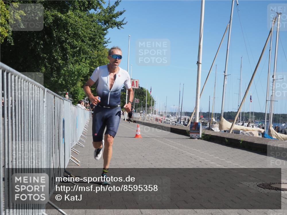 17.08.2025 - KN Förde Triathlon 2025 KatJ http://msf.ph/oto/8595358 17.08.2025 11:42:57 Laufen 274 meine-sportfotos.de