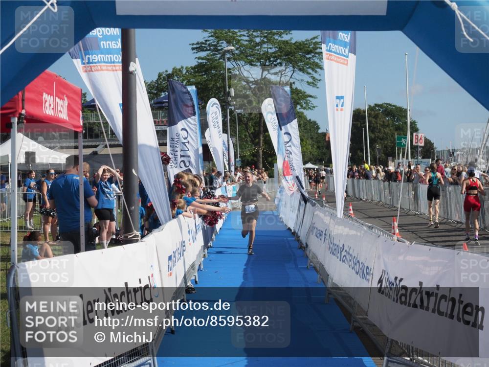 17.08.2025 - KN Förde Triathlon 2025 MichiJ http://msf.ph/oto/8595382 17.08.2025 10:39:30 Laufen 210, 244 meine-sportfotos.de