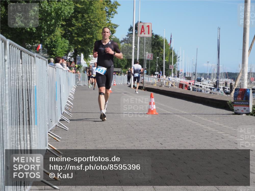 17.08.2025 - KN Förde Triathlon 2025 KatJ http://msf.ph/oto/8595396 17.08.2025 11:43:11 Laufen 273 meine-sportfotos.de