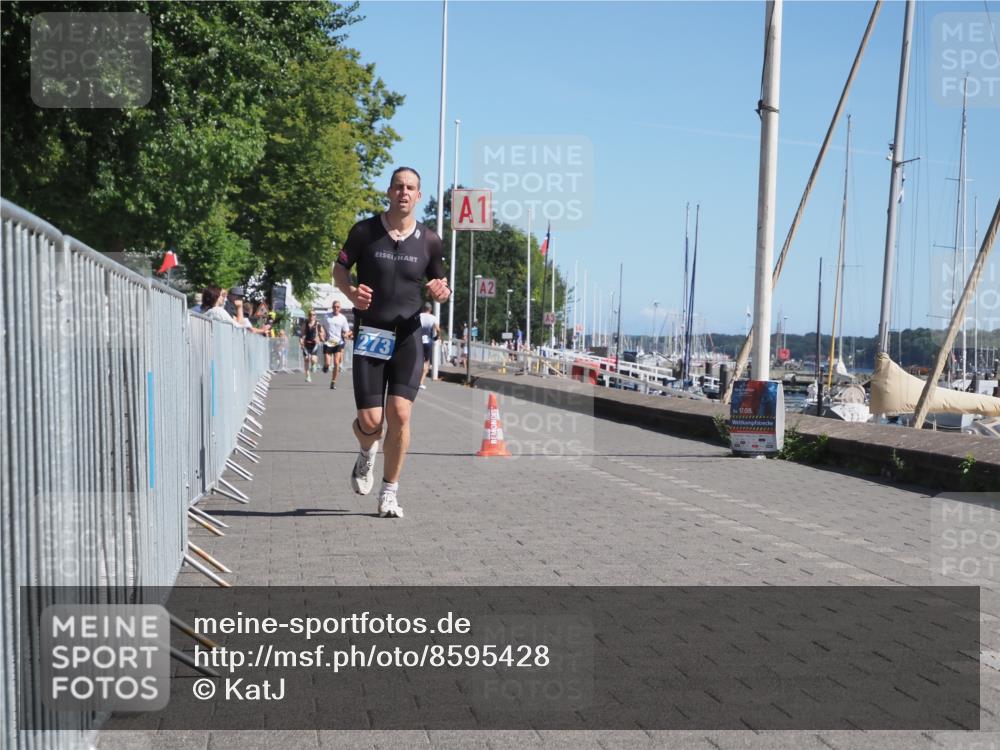 17.08.2025 - KN Förde Triathlon 2025 KatJ http://msf.ph/oto/8595428 17.08.2025 11:43:12 Laufen 273 meine-sportfotos.de