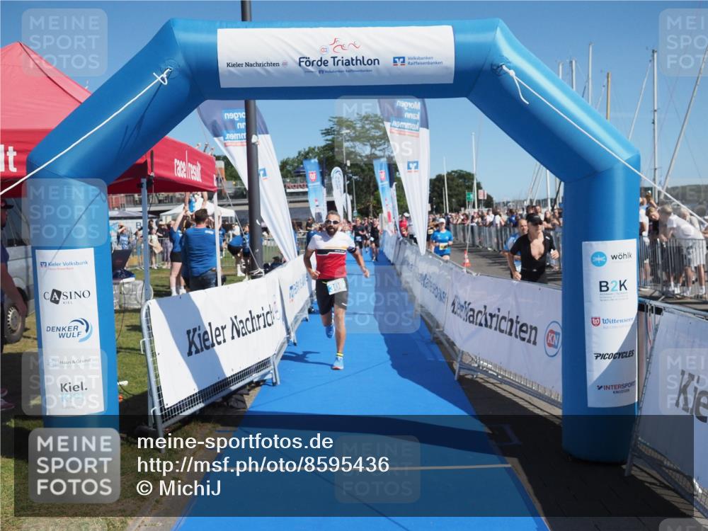 17.08.2025 - KN Förde Triathlon 2025 MichiJ http://msf.ph/oto/8595436 17.08.2025 12:04:32 Laufen 306 meine-sportfotos.de