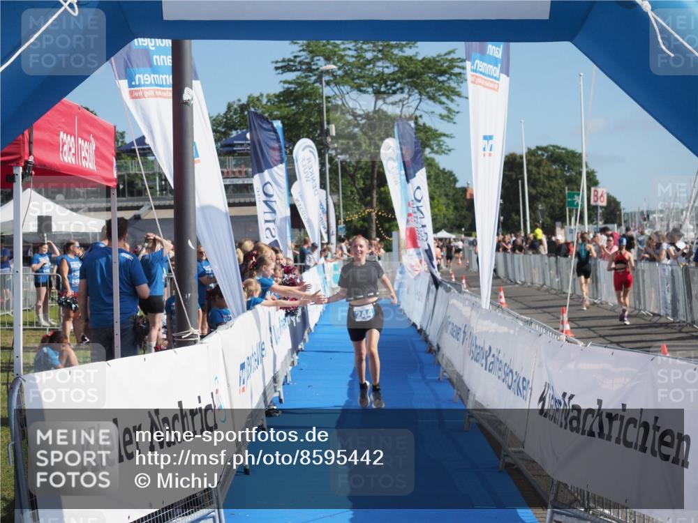 17.08.2025 - KN Förde Triathlon 2025 MichiJ http://msf.ph/oto/8595442 17.08.2025 10:39:32 Laufen 244 meine-sportfotos.de