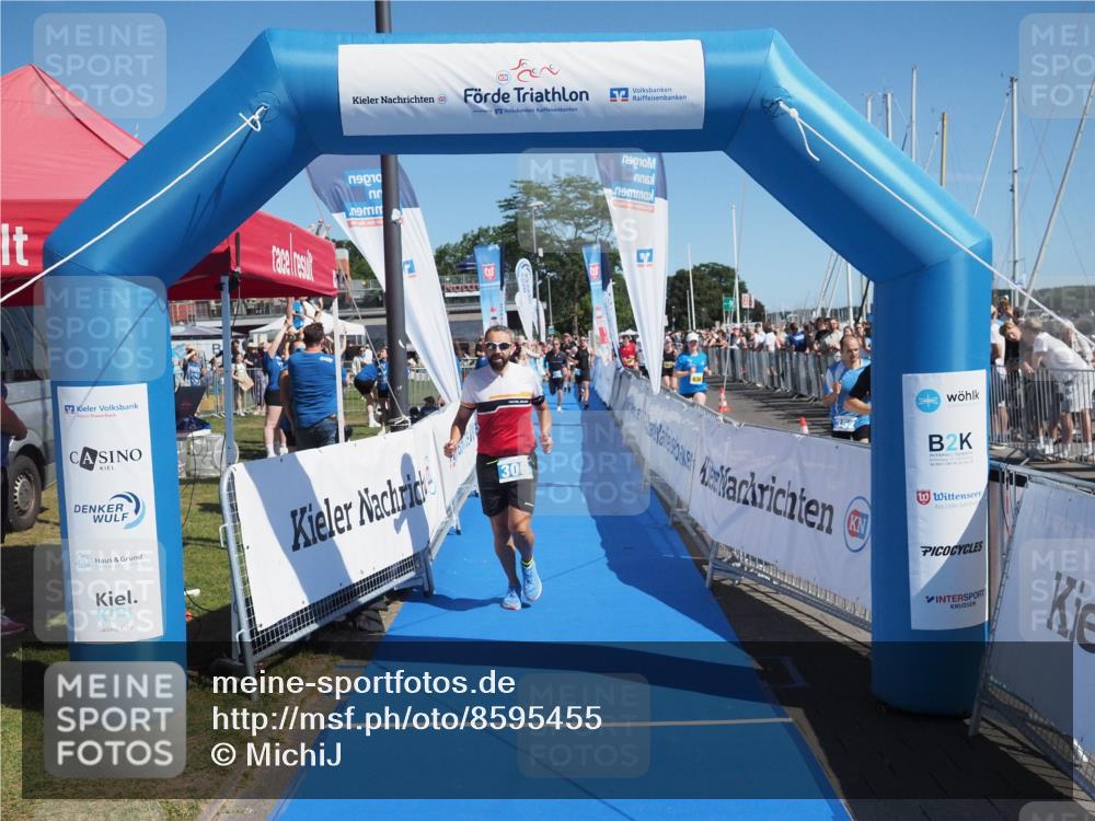 17.08.2025 - KN Förde Triathlon 2025 MichiJ http://msf.ph/oto/8595455 17.08.2025 12:04:33 Laufen 306 meine-sportfotos.de