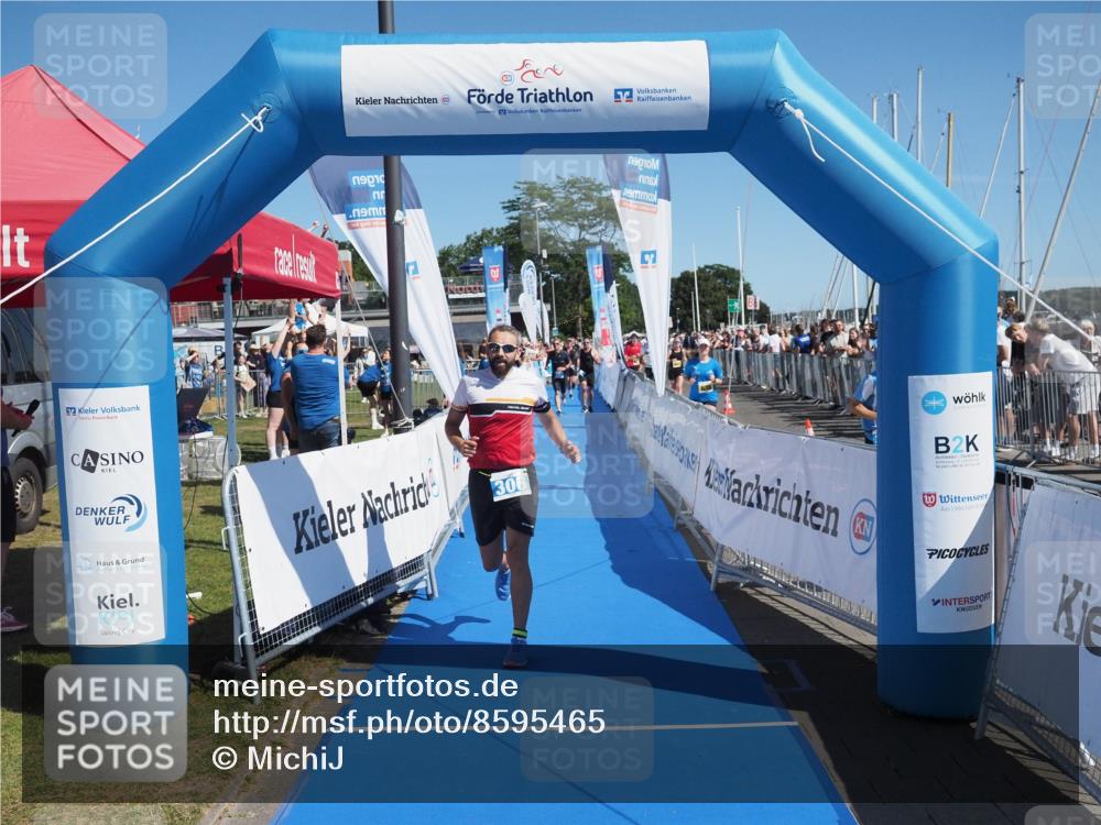 17.08.2025 - KN Förde Triathlon 2025 MichiJ http://msf.ph/oto/8595465 17.08.2025 12:04:33 Laufen 306 meine-sportfotos.de
