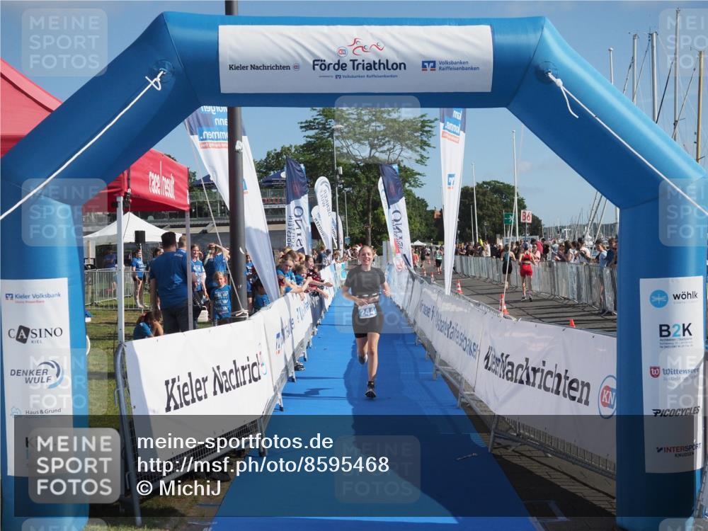 17.08.2025 - KN Förde Triathlon 2025 MichiJ http://msf.ph/oto/8595468 17.08.2025 10:39:33 Laufen 244 meine-sportfotos.de