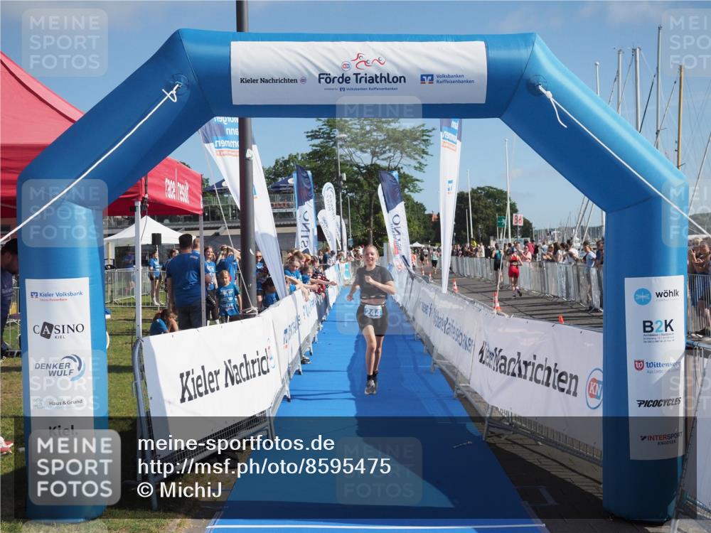 17.08.2025 - KN Förde Triathlon 2025 MichiJ http://msf.ph/oto/8595475 17.08.2025 10:39:33 Laufen 244 meine-sportfotos.de